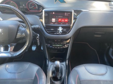 Peugeot 2008 1.2 puretech 110ch ss bvm5 gt line occasion cannes (06) simplicicar simplicibike france