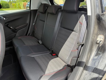 Peugeot 208 bluehdi 100ch bvm6 gt line / carnet entretien complet / apple carplay occasion simplicicar dunkerque simplicicar...