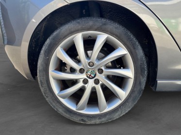 Alfa romeo giulietta 2.0 jtdm 150 ch ss exclusive / radars anti-collision / intérieur cuir / bluetooth occasion simplicicar...