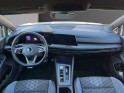Volkswagen golf viii r-line-camera de recul-volant chauffant-siege chauffant-carplay-garantie 12 mois occasion simplicicar...