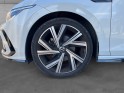 Volkswagen golf viii r-line-camera de recul-volant chauffant-siege chauffant-carplay-garantie 12 mois occasion simplicicar...