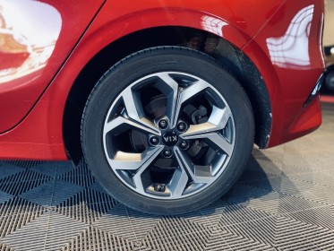 Kia ceed 1.4 t-gdi 140 ch isg dct7 edition 1 - garantie constructeur occasion  simplicicar aix les bains simplicicar...