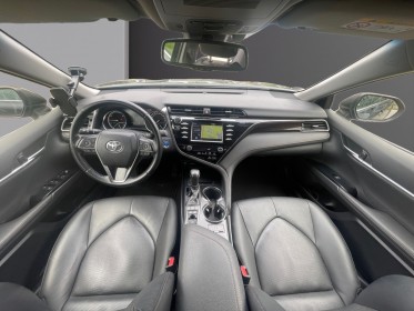 Toyota camry hybride my21 218ch 2wd dynamic cuir pack confort occasion simplicicar coeur d'yvelines - auto expo 78...