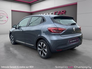 Renault clio v e-tech 140 ch limited occasion champigny-sur-marne (94) simplicicar simplicibike france