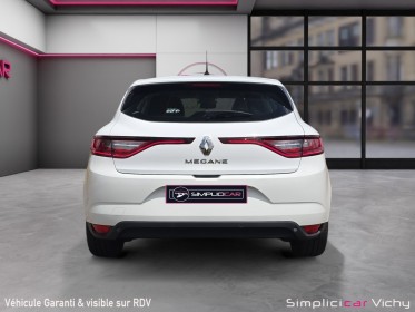 Renault megane iv berline business dci 110 energy business revisee garantie 12 mois occasion simplicicar vichy simplicicar...