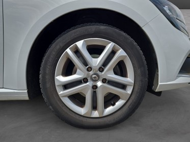 Renault megane iv berline business dci 110 energy business revisee garantie 12 mois occasion simplicicar vichy simplicicar...
