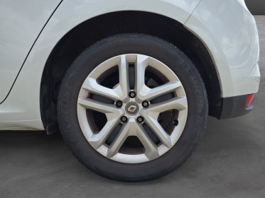 Renault megane iv berline business dci 110 energy business revisee garantie 12 mois occasion simplicicar vichy simplicicar...