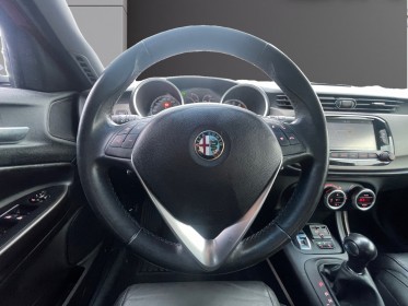 Alfa romeo giulietta 1.4 tb multiair 170 ch ss distinctive tct distrib faite occasion simplicicar meaux simplicicar...