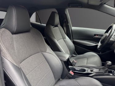 Toyota corolla touring sports hybride my22 122h design occasion paris 17ème (75)(porte maillot) simplicicar simplicibike...