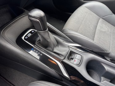 Toyota corolla touring sports hybride my22 122h design occasion paris 17ème (75)(porte maillot) simplicicar simplicibike...