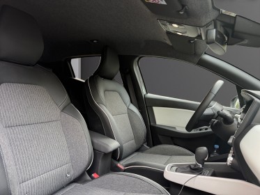 Renault clio v nouvelle e-tech full hybrid 145 techno garantie constructeur occasion paris 17ème (75)(porte maillot)...