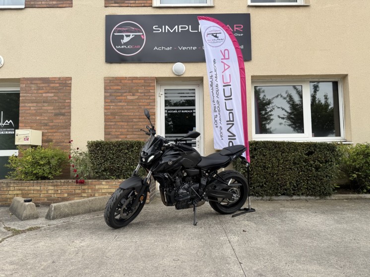 Yamaha mt07 689cc black / garantie 12 mois occasion simplicicar mery-sur-oise simplicicar simplicibike france Yamaha mt07 689cc black / garantie 12 mois occasion simplicicar mery-sur-oise simplicicar simplicibike france