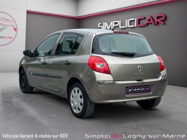 Renault clio iii 1.5 dci 70 eco2 authentique occasion simplicicar lagny  simplicicar simplicibike france