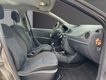 Renault clio iii 1.5 dci 70 eco2 authentique occasion simplicicar lagny  simplicicar simplicibike france