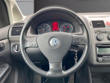 Volkswagen touran 1.9 tdi 105 freestyle radar de recul-climatisation-faible kilometrage -5 places occasion...