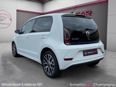 Volkswagen e-up! 2.0 electrique 83ch phase 2  boite auto/faible kilometrage/climatisation/5portes occasion...