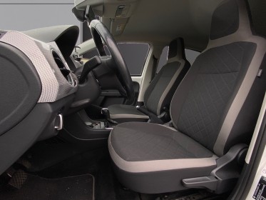 Volkswagen e-up! 2.0 electrique 83ch phase 2  boite auto/faible kilometrage/climatisation/5portes occasion...