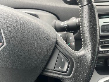 Renault scenic iii dci 130 energy fap eco2 bose occasion paris 15ème (75) simplicicar simplicibike france
