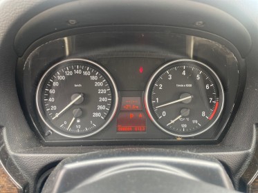 Bmw serie 3 cab e93 lci 325i 218 ch luxe bva origine entretien bmw royan / 1 ère main garanti 12 mois occasion simplicicar...