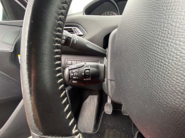 Peugeot 308 1.2  110ch ss bvm5 allure disitribution neuve/gps/camera de recul /limitateur de vitesse /ideal jeune permis...