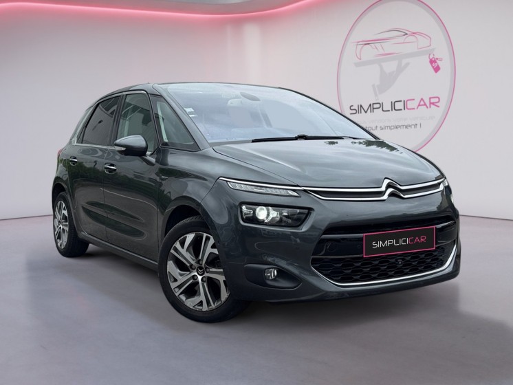 Citroen c4 picasso exclusive 1.6 thp 165ch / moteur a chaine / camera 360 / sieges massants / full leds occasion simplicicar... Citroen c4 picasso exclusive 1.6 thp 165ch / moteur a chaine / camera 360 / sieges massants / full leds occasion simplicicar...