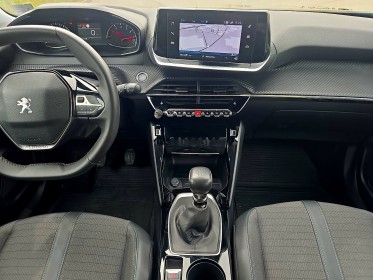 Peugeot 2008 hdi 110ch allure apple carplay  android auto / sièges av chauffants / garantie 12 mois occasion avignon (84)...