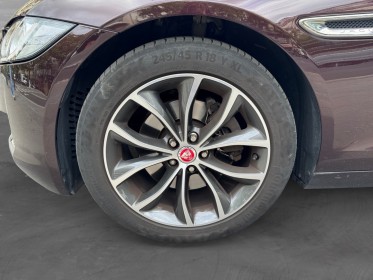 Jaguar xf xf 2.0 d - 180 ch bva awd prestige/garantie 12 mois/toit ouvrant/siÈges Électriques/hayon/attelage/entretien...