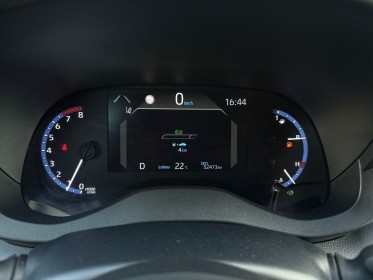 Toyota yaris cross cvt 1,5 vvt-i 125 ch 4x2 dynamique - garantie toyota 07/2026 - suivi constructeur - carplay - cam recul...