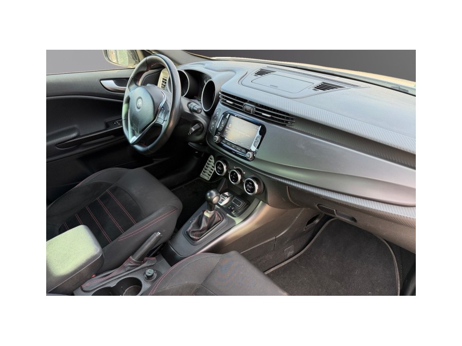 ALFA ROMEO d'occasion GIULIETTA 1.6 JTDM 120 SPORT EDITION TCT de