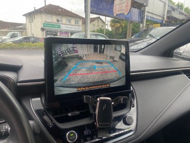 Toyota corolla hybride my22 122h dynamic occasion simplicicar livry gargan simplicicar simplicibike france