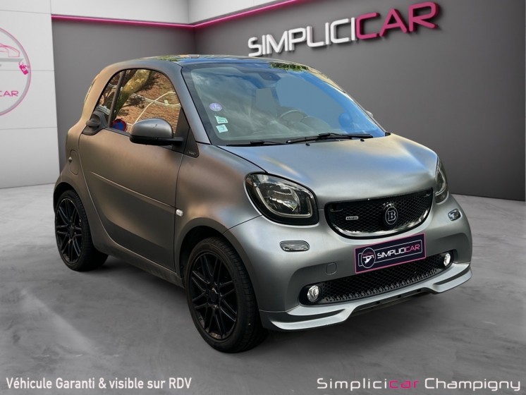Smart fortwo coupe 0.9 109 ch brabus xclusive - jbl - siège en cuir chauffant - pack stationnement occasion... Smart fortwo coupe 0.9 109 ch brabus xclusive - jbl - siège en cuir chauffant - pack stationnement occasion...