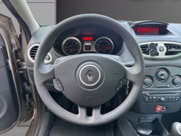 Renault clio iii 1.2 16v 75 eco2 yahoo occasion champigny-sur-marne (94) simplicicar simplicibike france