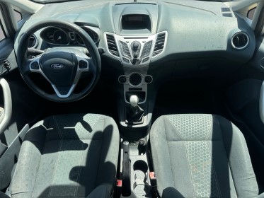Ford fiesta 1.4 tdci 68 ambiente climatisation bluetooth 5 portes garantie 12 mois occasion montpellier (34) simplicicar...