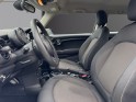 Mini hatch 3 portes f56 lci one 102 ch finition business design occasion simplicicar lille  simplicicar simplicibike france
