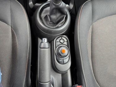 Mini hatch 3 portes f56 lci one 102 ch finition business design occasion simplicicar lille  simplicicar simplicibike france