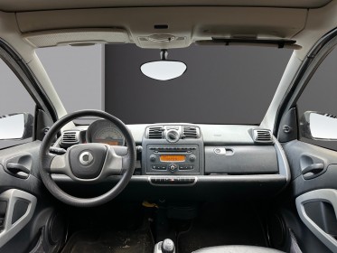 Smart fortwo 1.0 mhd 71 cv pure - sièges brabus - jantes brabus - climatisation - garantie 12 mois occasion...