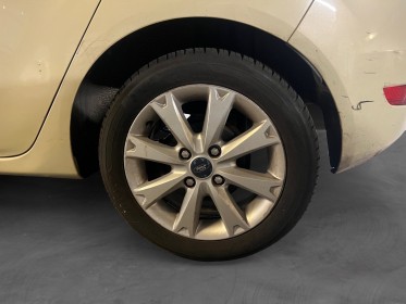 Ford fiesta 1.25 82 ghia, radar de recul, garantie 12 mois occasion simplicicar villejuif  simplicicar simplicibike france