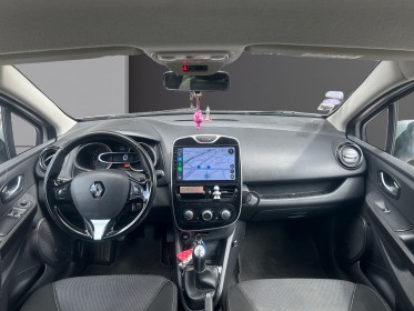 Renault clio iv 1.2 16v 75cv - regulateur de vitesse,grand écran-garantie 12 mois occasion paris 17ème (75)(porte maillot)...