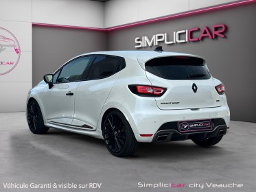 Renault clio iv 1.6 turbo 220 edc rs trophy / cuir chauffant / radar / bose occasion simplicicar veauche simplicicar...