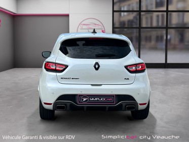 Renault clio iv 1.6 turbo 220 edc rs trophy / cuir chauffant / radar / bose occasion simplicicar veauche simplicicar...