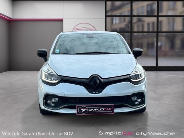 Renault clio iv 1.6 turbo 220 edc rs trophy / cuir chauffant / radar / bose occasion simplicicar veauche simplicicar...