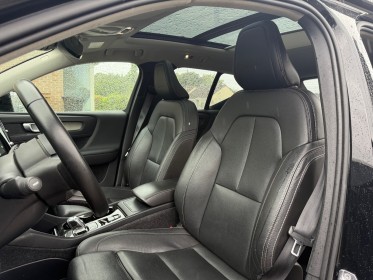 Volvo xc40 d3 adblue 150 ch geartronic 8 inscription full option / toit ouvrant / sièges chauffants / virtual cockpit /......
