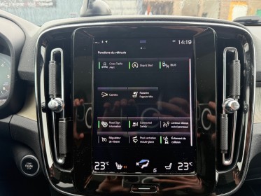 Volvo xc40 d3 adblue 150 ch geartronic 8 inscription full option / toit ouvrant / sièges chauffants / virtual cockpit /......