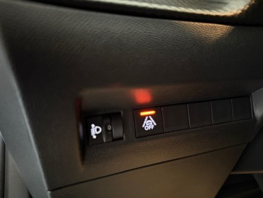 Peugeot 2008 electrique 136 ch allure garantie 12 mois occasion simplicicar lunel simplicicar simplicibike france