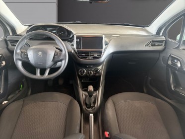 Peugeot 208 business luehdi 100ch ss bvm5 active business carplay garantie 12 mois occasion simplicicar poitiers simplicicar...