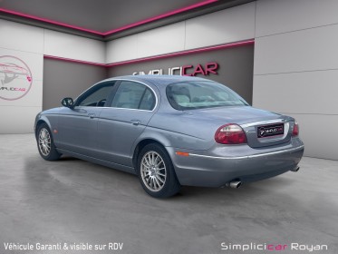 Jaguar s-type 3.0 v6 243 ch executive bva 6 rapports entretien à jour / garanti 12 mois occasion simplicicar royan...