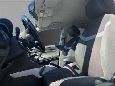 Ford kuga 2.0 tdci 140 dpf 4x2 trend - 1° main/suivi/keyless/radar - garantie 12 mois occasion simplicicar soissons...