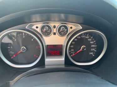 Ford kuga 2.0 tdci 140 dpf 4x2 trend - 1° main/suivi/keyless/radar - garantie 12 mois occasion simplicicar soissons...
