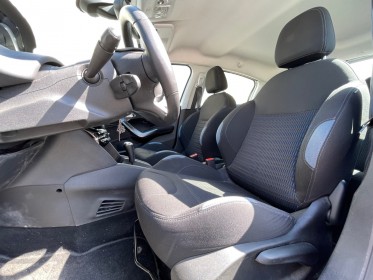 Peugeot 208 allure a 1.6 vti moteur a chaine 120cv / 30000km seulement occasion simplicicar orgeval  simplicicar simplicibike...
