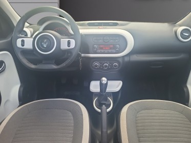 Renault twingo iii 1.0 sce 70 eco2 stop  start zen//toit ouvrant// occasion simplicicar lille  simplicicar simplicibike france